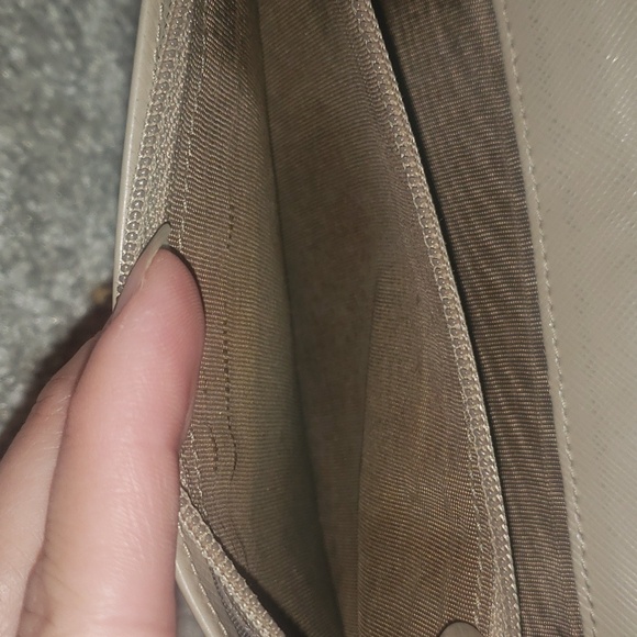 Ferragamo (Salvatore Ferragamo) RARE long wallet/id slot Authentic - Picture 7 of 11